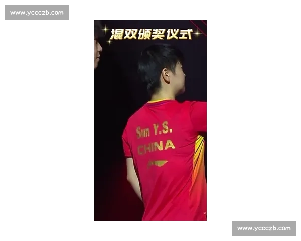 刘国梁见证爱女夺冠!英文演讲惊艳全场,剑指 2028 洛杉矶奥运 刘国梁见证爱女夺冠!英文演讲惊艳全场,剑指 2028 洛杉矶奥运
