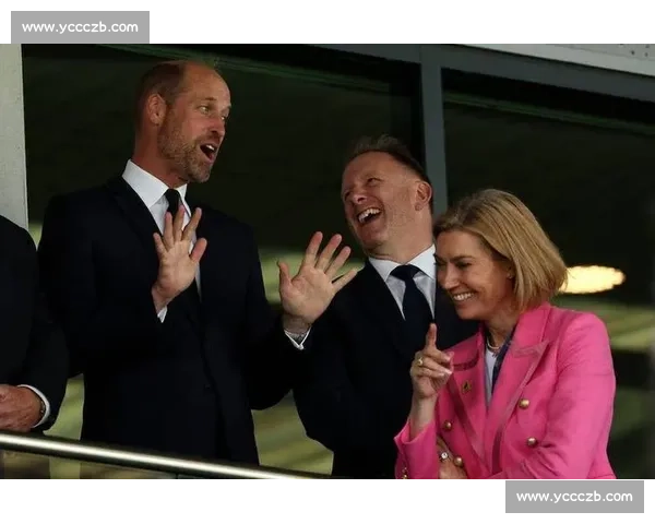 43 岁凯特王妃橄榄球场亮相 公主头减龄黑西装致哀